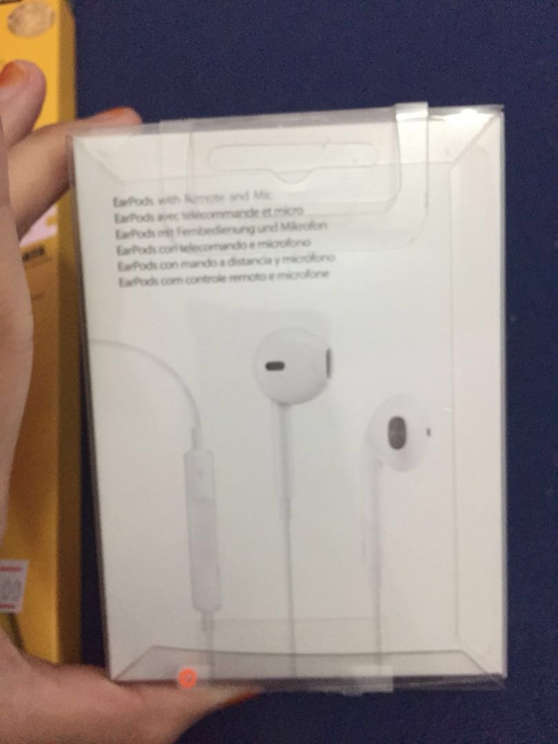 Authentic Apple EarPod, Mobile Phones & Gadgets, Mobile & Gadget