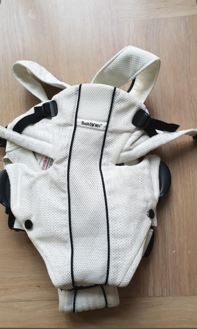 Baby Bjorn Active Synergy Carrier, Babies & Kids, Going Out, Carriers