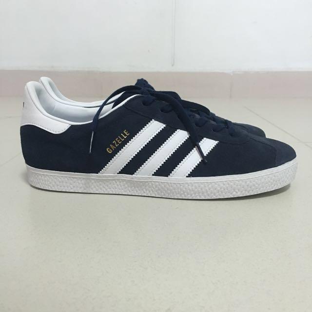 gazelle navy blue