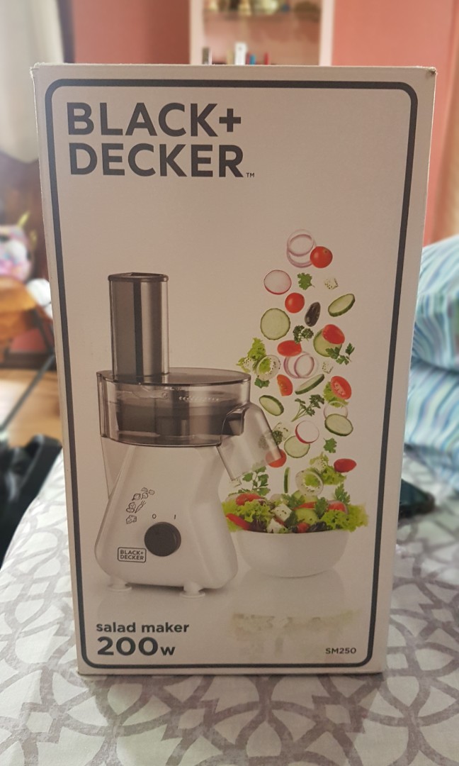 https://media.karousell.com/media/photos/products/2018/06/12/brand_new_black__decker_salad_maker_1528768275_0e616cd4.jpg