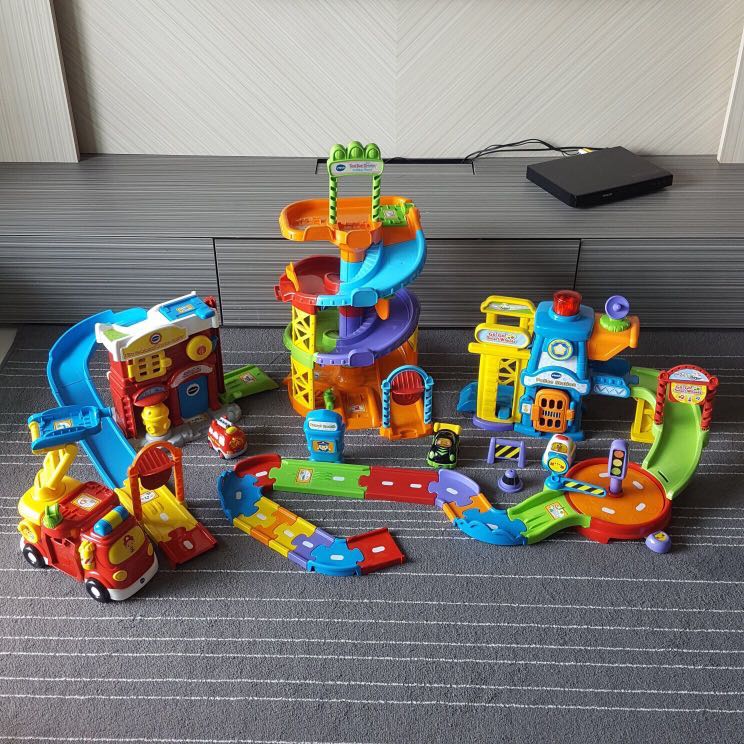 vtech toot toot parking tower