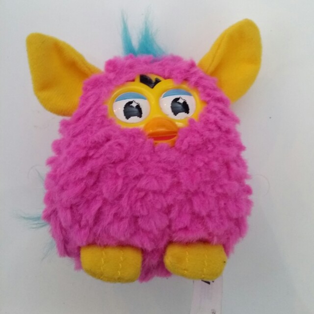 Furby plushie, Hobbies & Toys, Toys & Games on Carousell