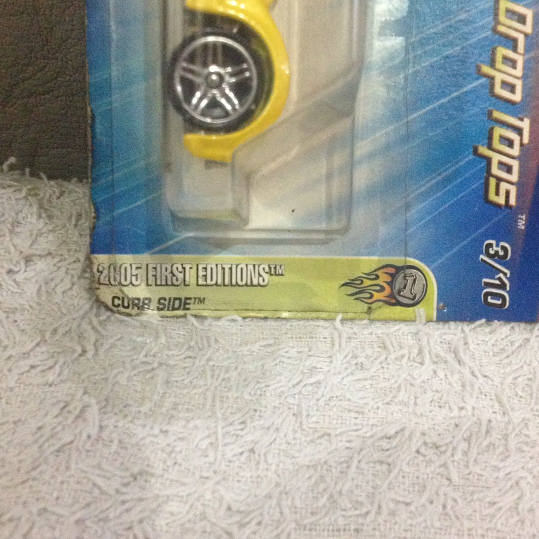 Hot Wheels Drop Tops 3/10 2005 First Editions Curb Side (Category: Vehicle & Diecast Models) located in Quezon City. Submitted by jigknot (Listing ID 174347925, Image 2). Description: Selling my for years kept Hot Wheels Drop Tops 3/10 2005 First Editions Curb Side Sealed What you see is what you get Mattel 2004 Visit my profile for more items for sale Thanks!.