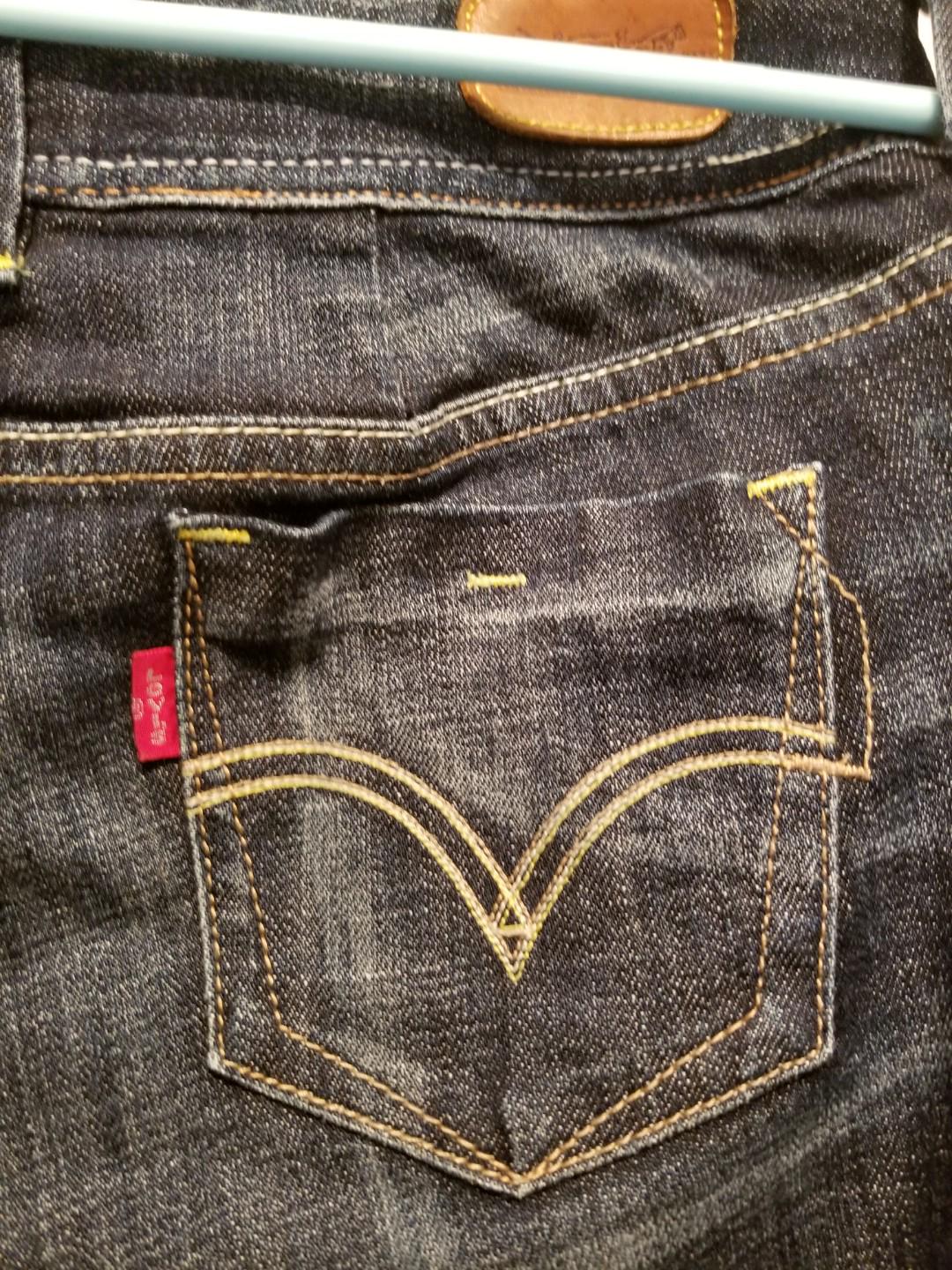 Levis （分類：牛仔褲、Leggings）位於 Hong Kong。 由 yours1986 提交（商品編號 174449406，圖片 4）。簡介： 90%new.。