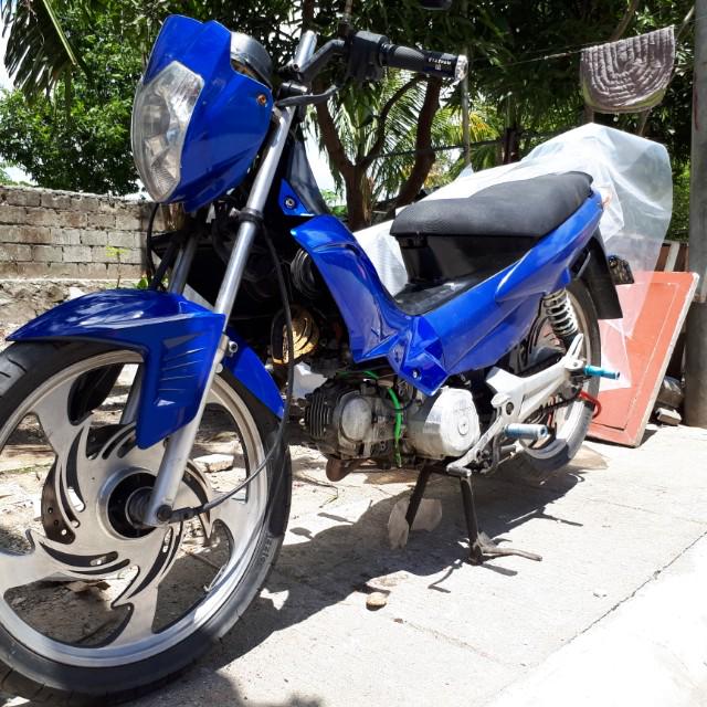 Motor xrm 2005 model Motorbikes on Carousell
