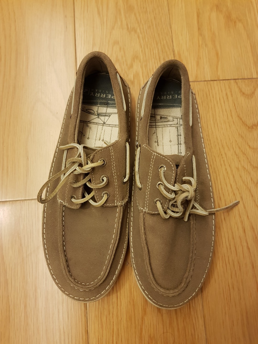 sperry suede shoes