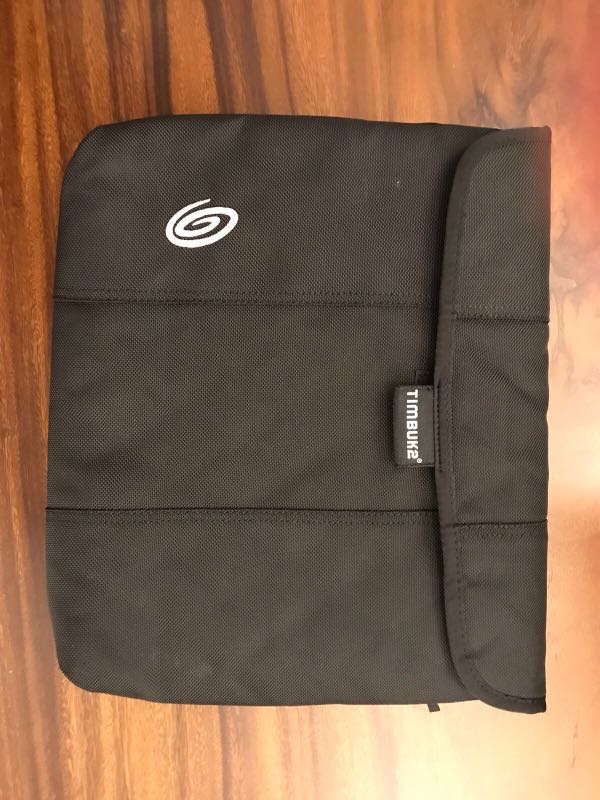 Timbuk2 laptop sleeve size M, Men's 