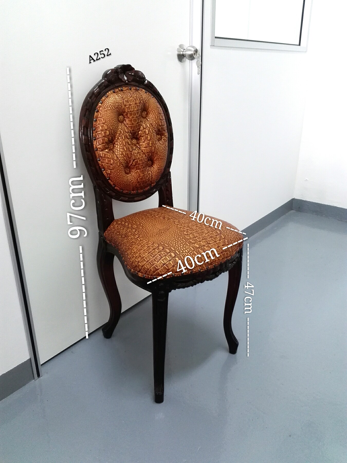 Wooden Carved Chair 1pc Only Sp Offer Furniture Tables Chairs On Carousell