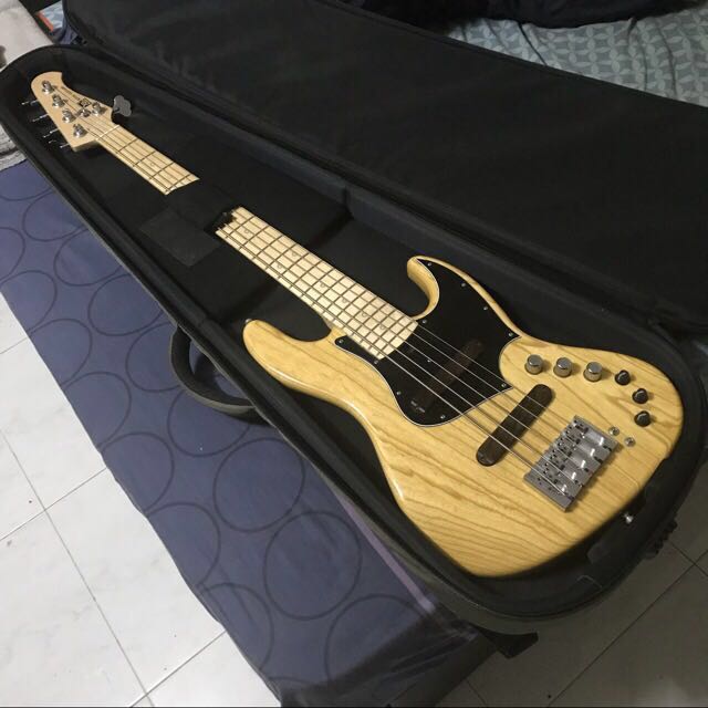 Xotic Xj1 T5 Hobbies Toys Music Media Musical Instruments On Carousell