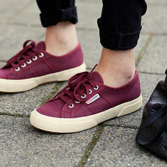 Superga burgundy top womens