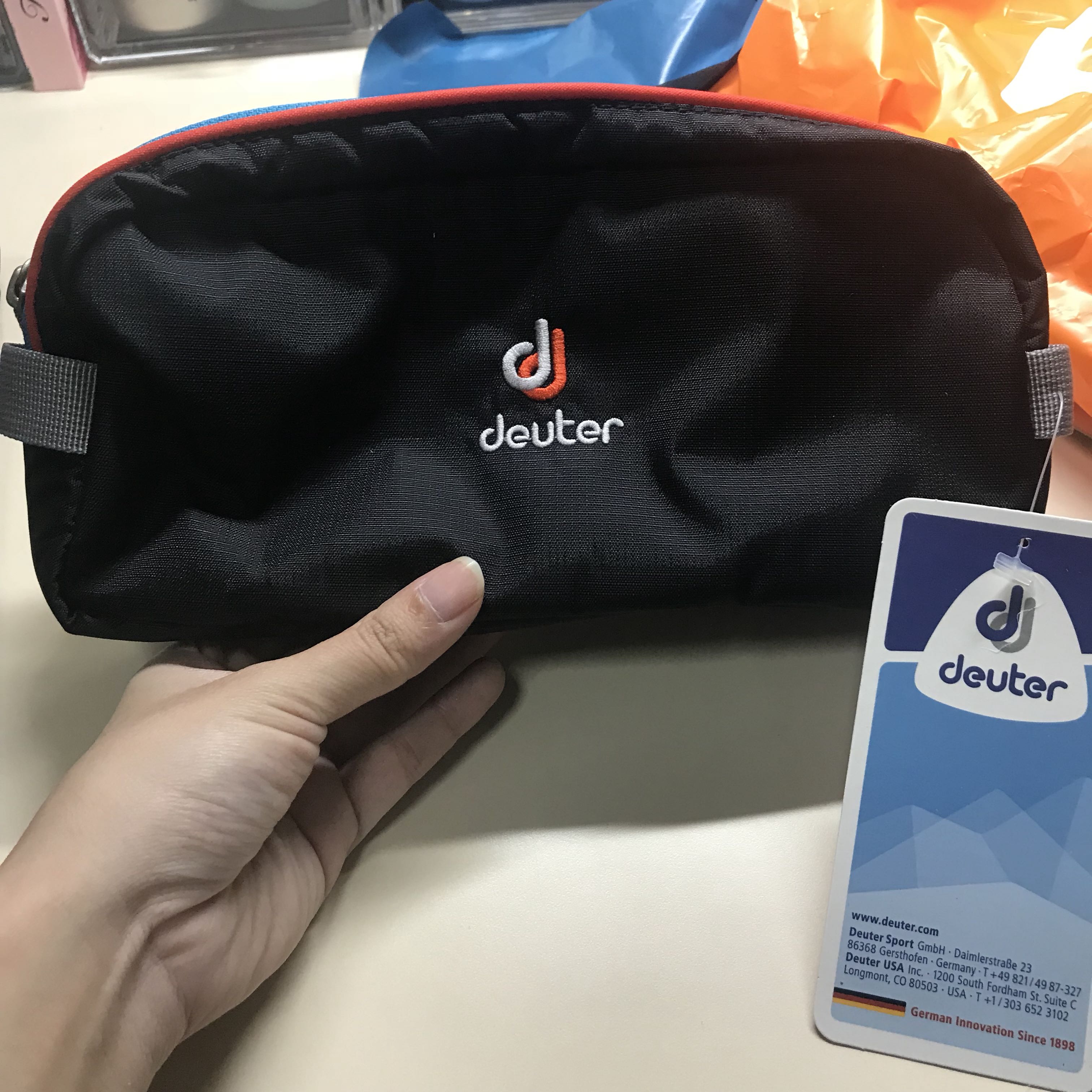 deuter pouch