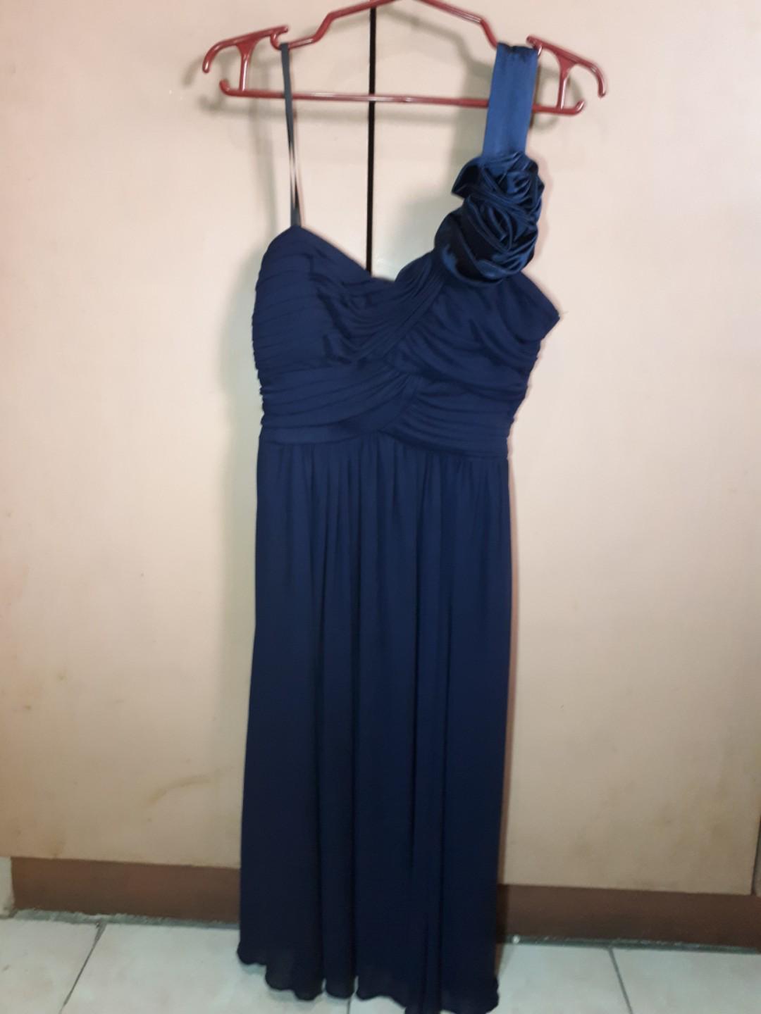 Dresses (Lhasa, Viola, Sakaya, Pois, SM) (Category: Dresses) located in Quezon City. Submitted by charaaaa (Listing ID 174583992, Image 3). Description: -dresses of different brands. -used but no flaws (no stains, no marks, no traces na worn out, no missing bottons) -check out tags for sizes but more or less magkaka-size sila na medium (ung pang tansya medium/small ng Uniqlo) 👗each dress is Php 350 👗👚👘if you buy 3 or more, each dress will be 