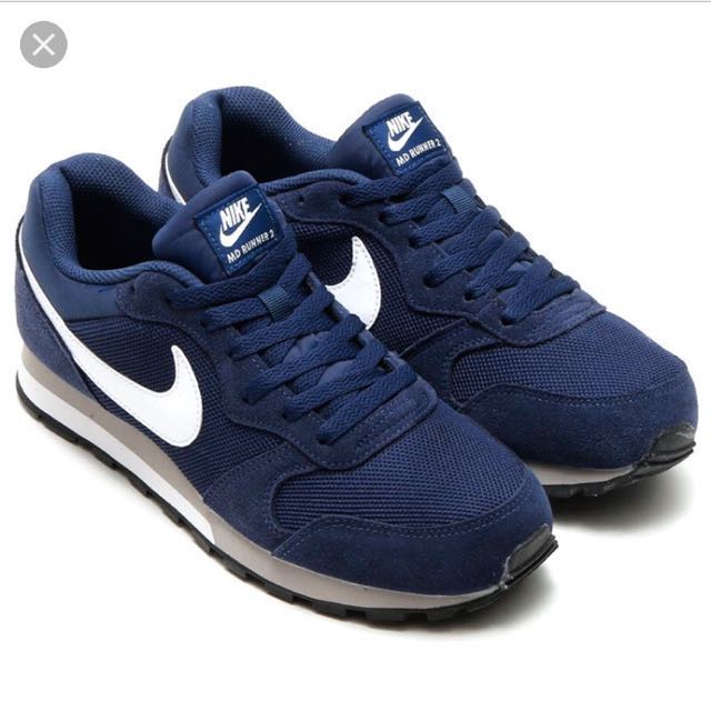 nike md runner navy