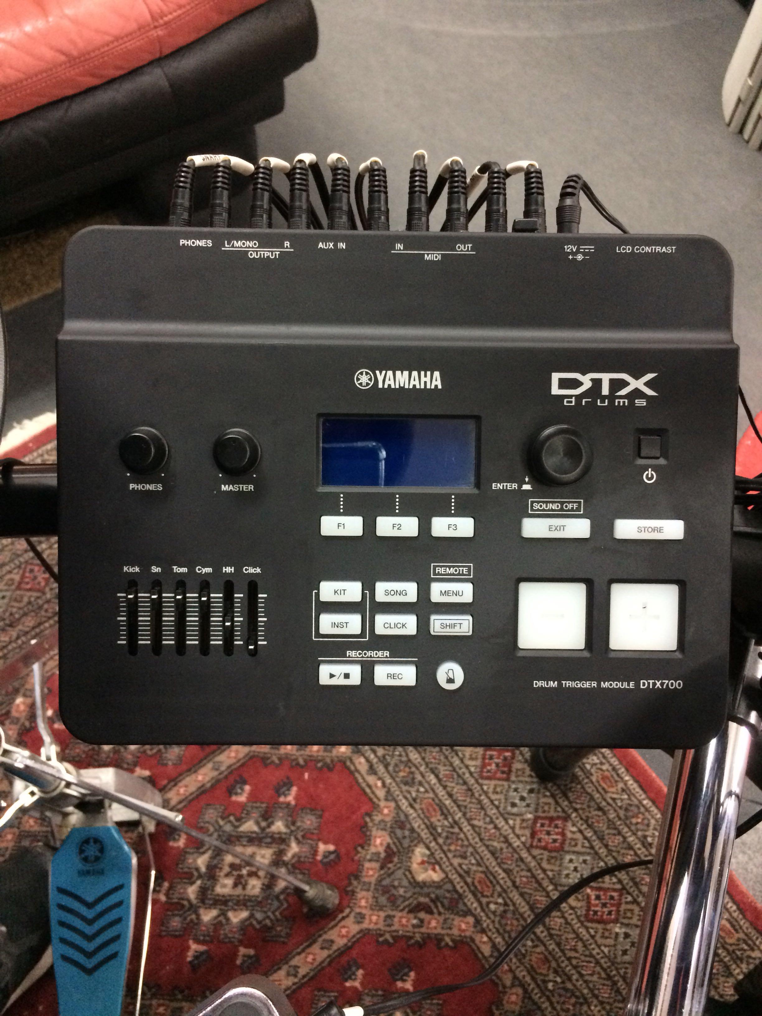Yamaha DTX 750, Hobbies & Toys, Music & Media, Musical Instruments on ...