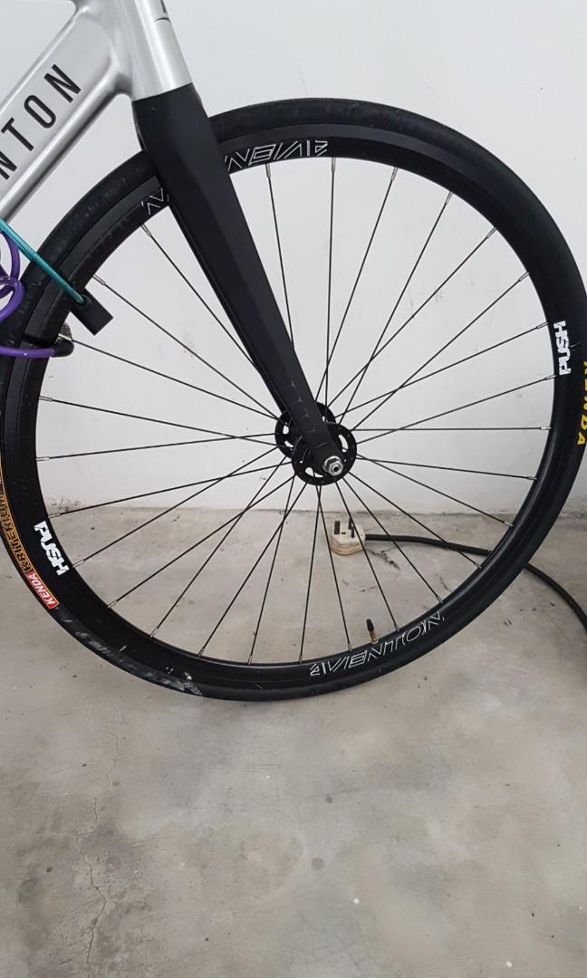 aventon push wheelset