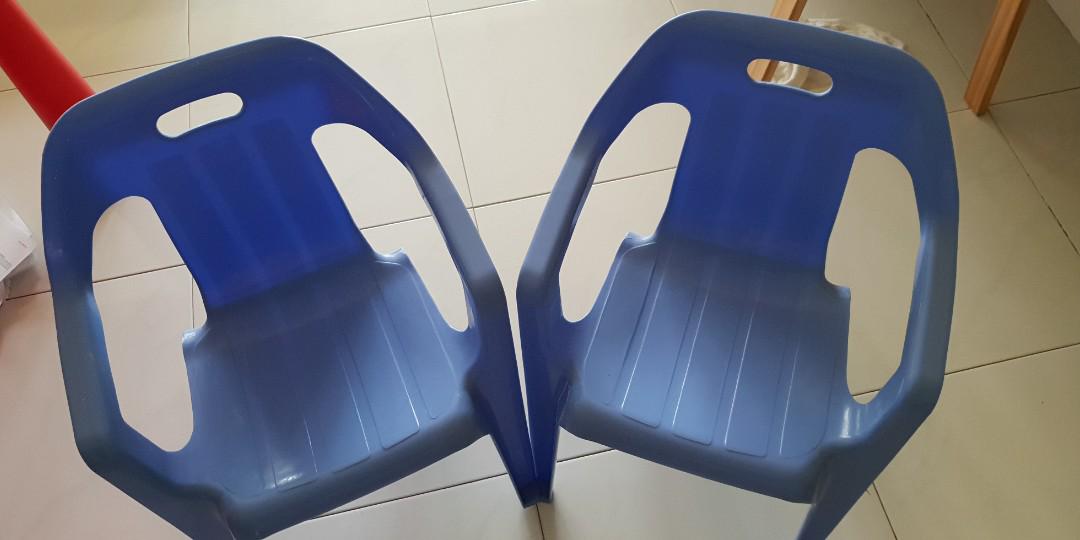 chairs for 7 year old