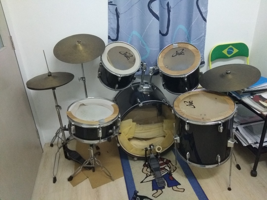 Second hand drum store set for sale