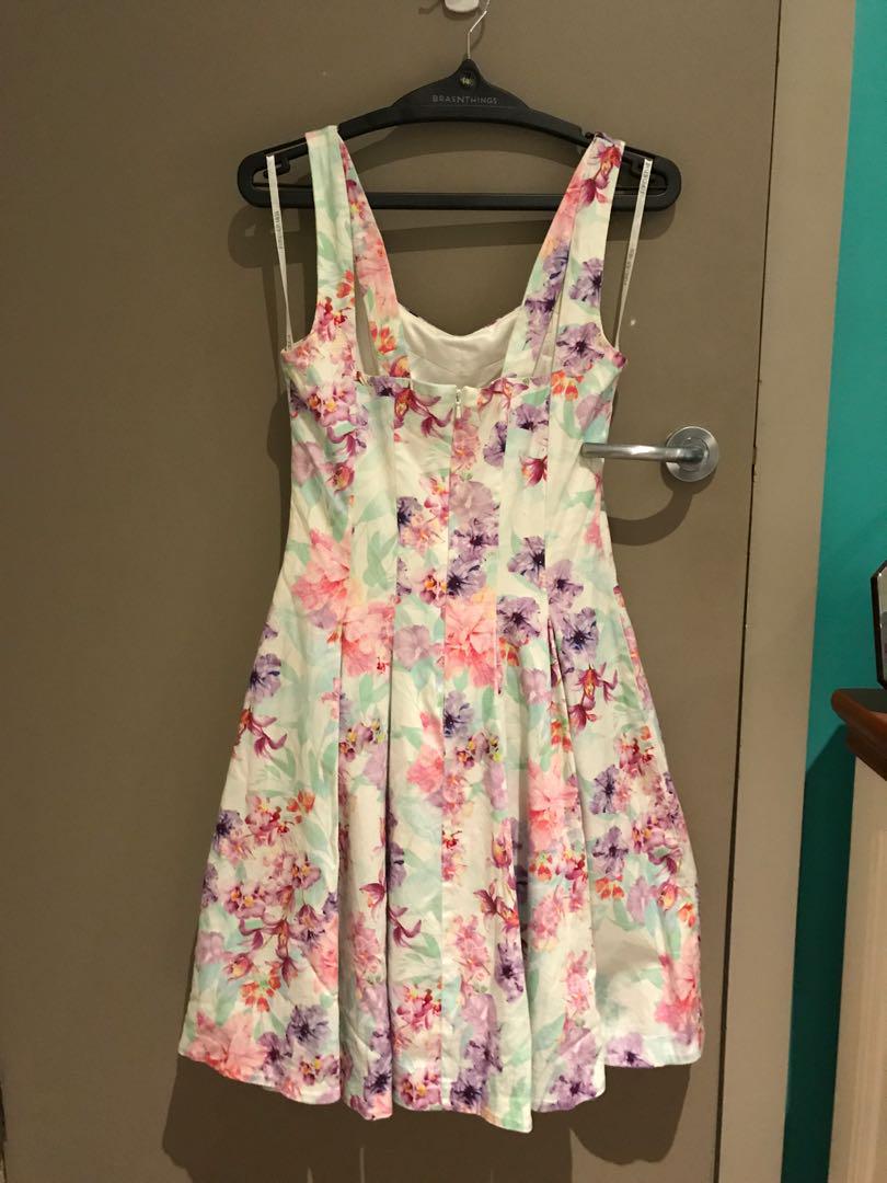Floral Semi Smart Casual Dress Women S Fashion Clothes On Carousell