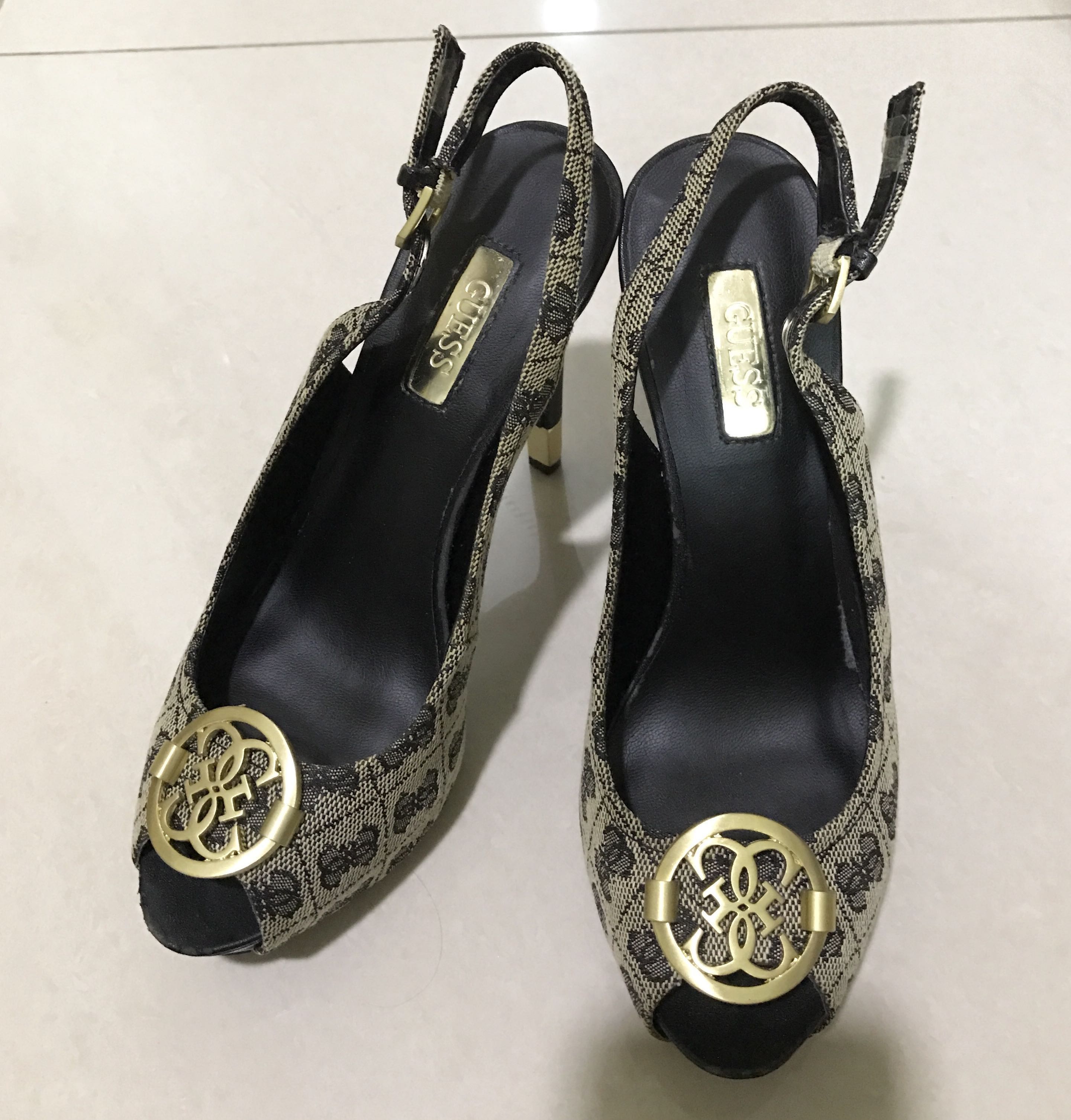 guess black heels