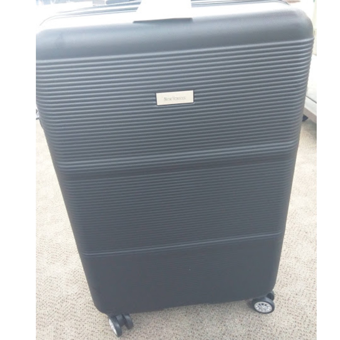 new yorker luggage 28 inch