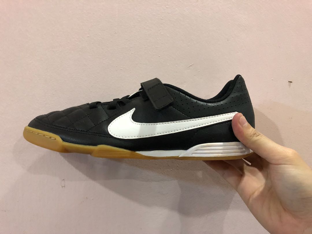 nike core flex