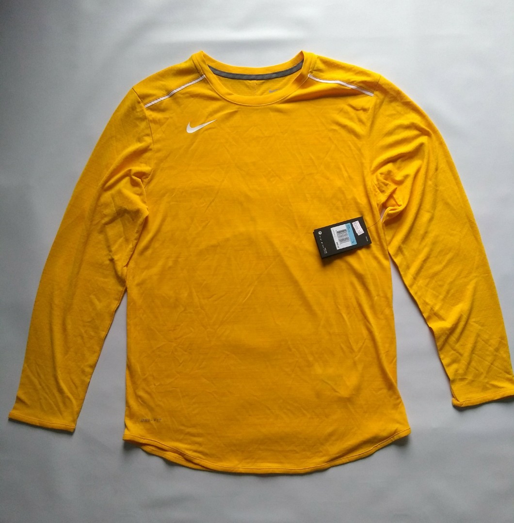 Nike breathe store long sleeve