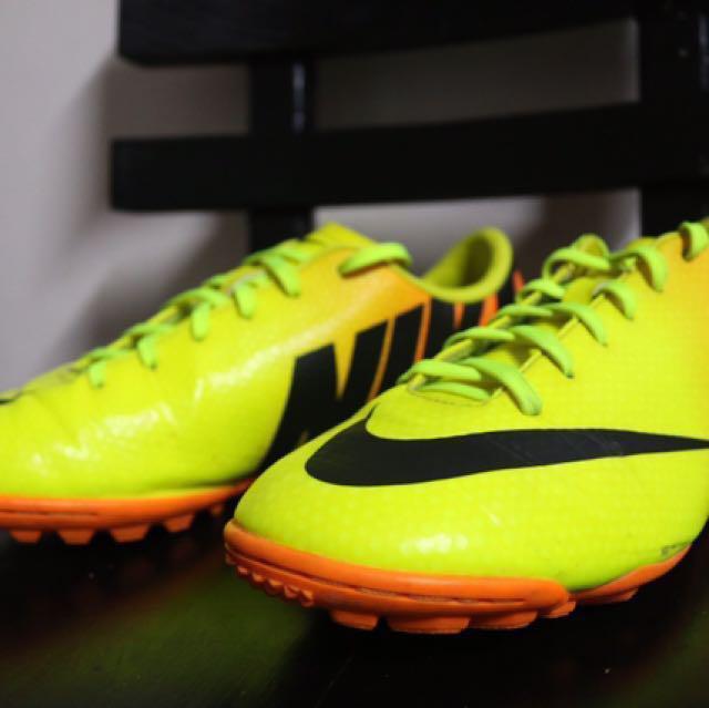 nike predator futsal