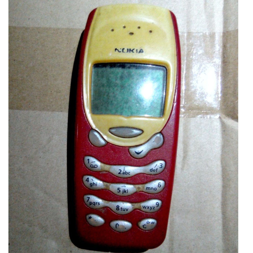 old antique vintage nokia mobile phone