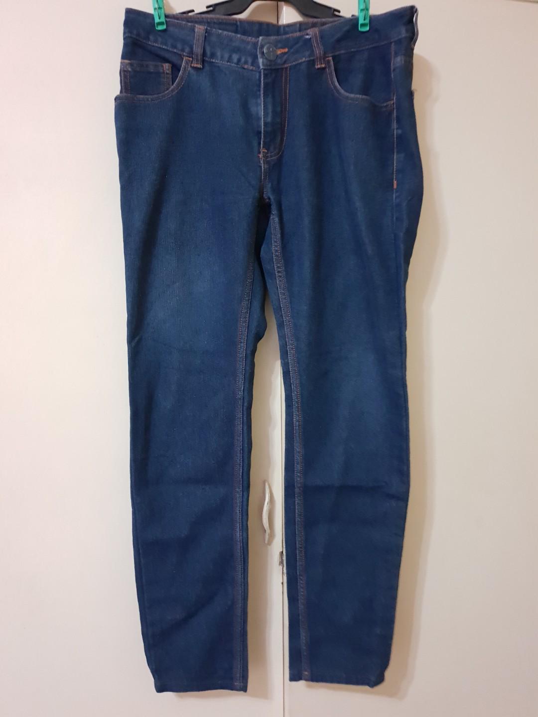 Oxygen Men's Jeans (Category: Jeans) located in Manila. Submitted by dkt_online (Listing ID 174697665, Image 2). Description: RFS: Newly wed and trying to create closet space in our humble home. :) Item is 100% original and in good condition. I can send more photos if needed. *Price slightly negotiable*.