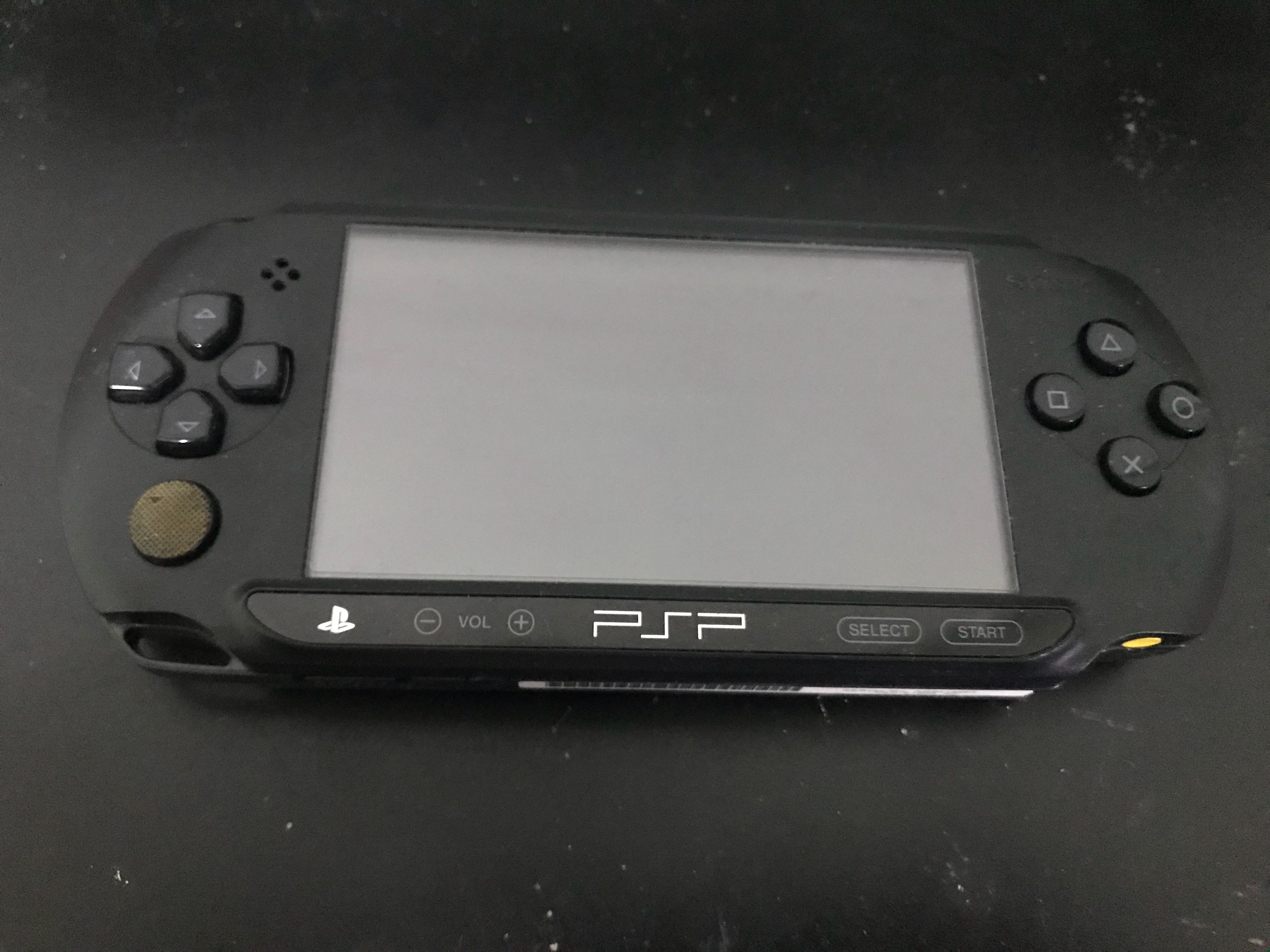 PSP E1000, Video Gaming, Video Game Consoles, PlayStation on Carousell