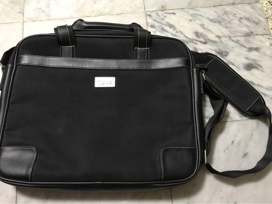 alienware messenger bag