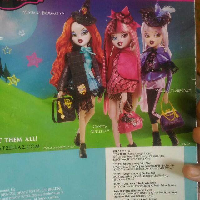 Bratzillaz Dolls Academy Style Bag Tie Shoes, Hobbies & Toys, Collectibles  & Memorabilia, Vintage Collectibles on Carousell