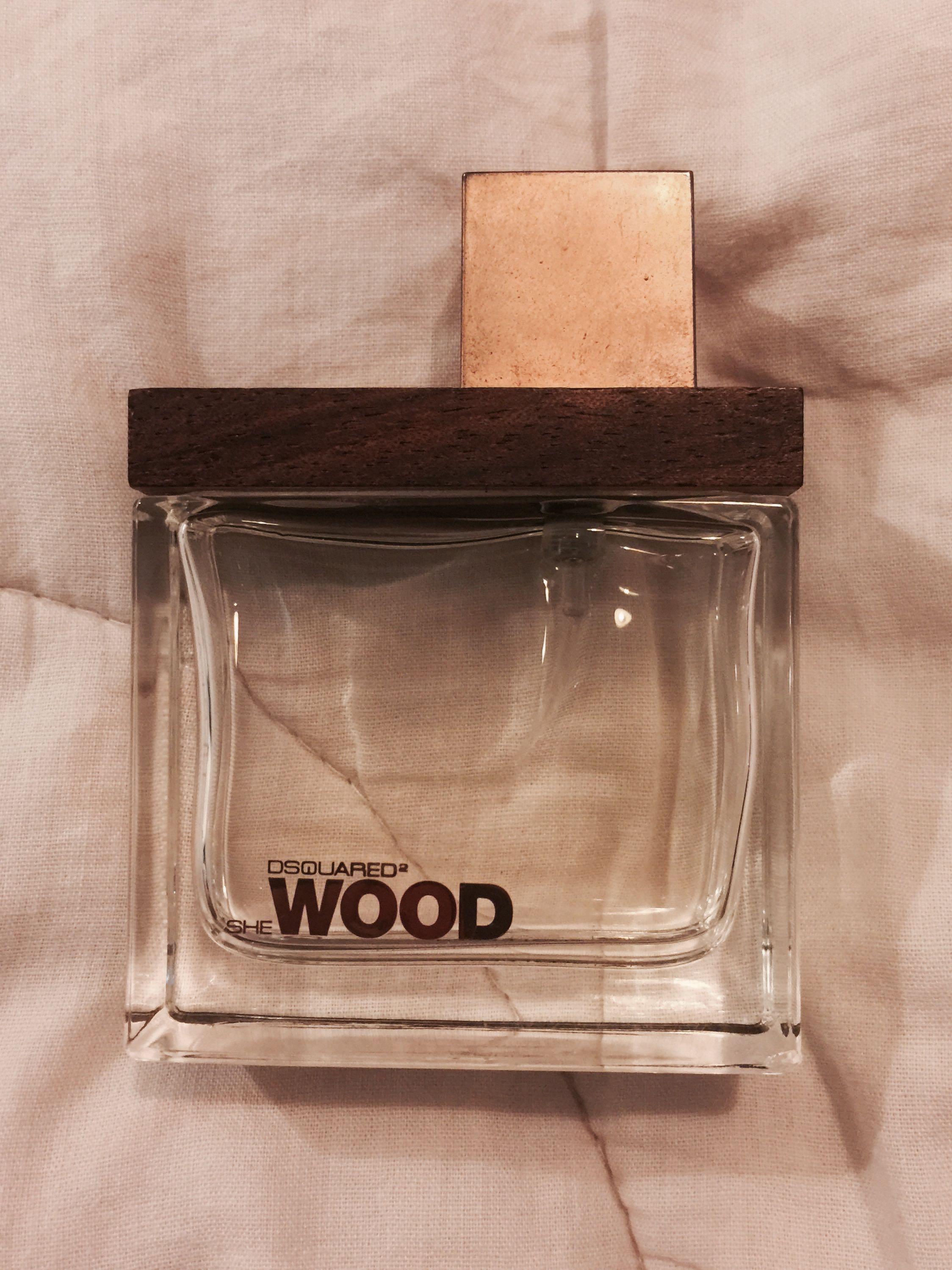 she wood perfume