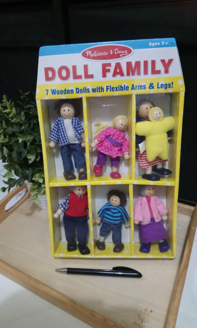 melissa & doug wooden doll family