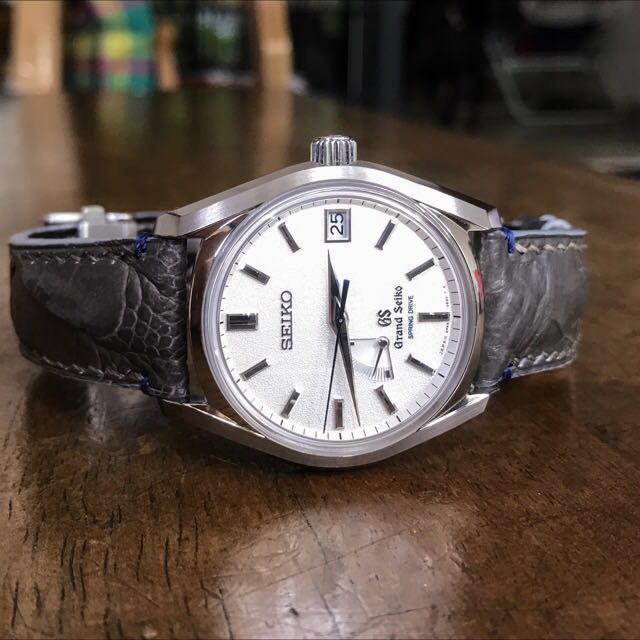 Grand Seiko SBGA125 aka the Blizzard, Men's Fashion, Watches & Accessories,  Watches on Carousell