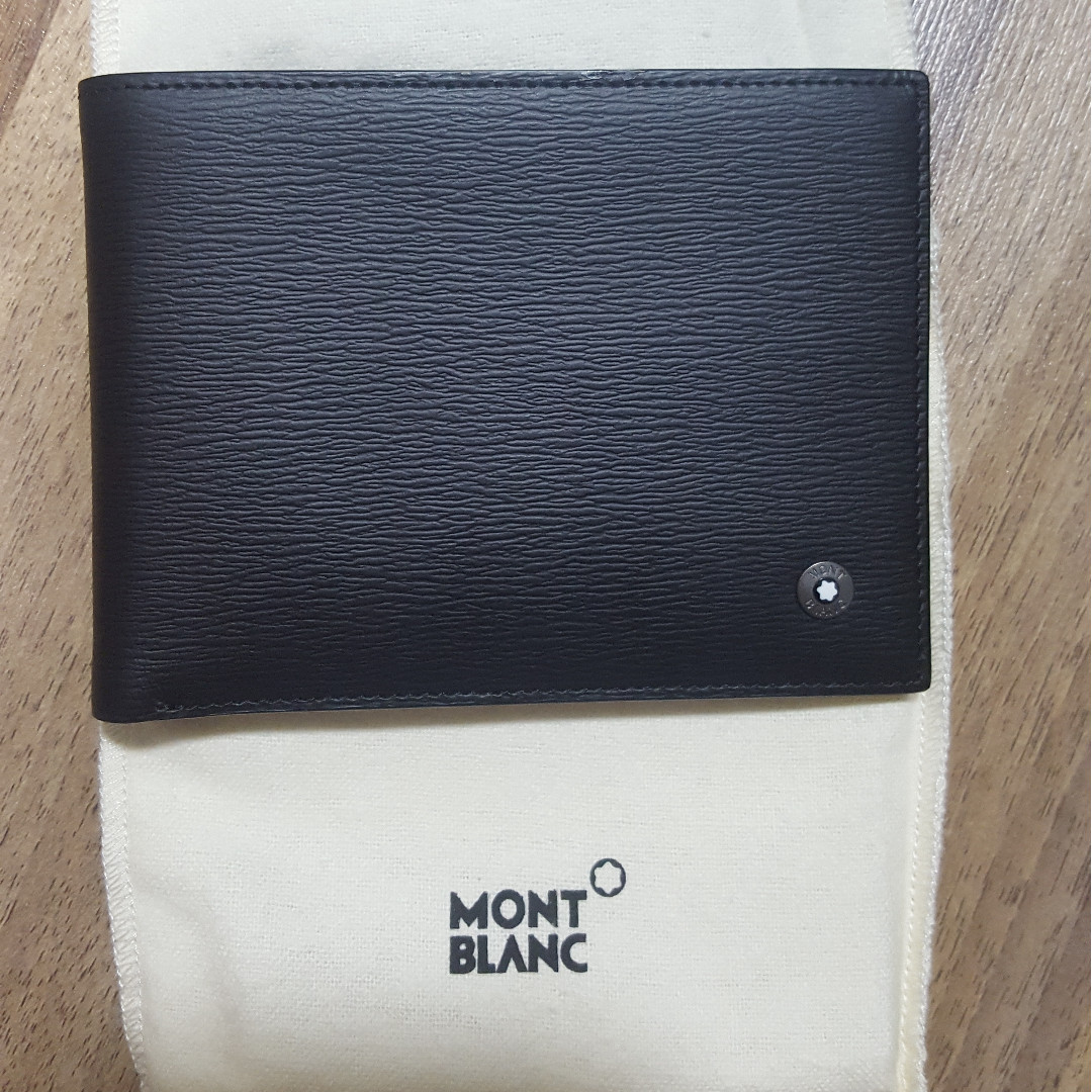 Montblanc 4810 westside wallet 6cc top