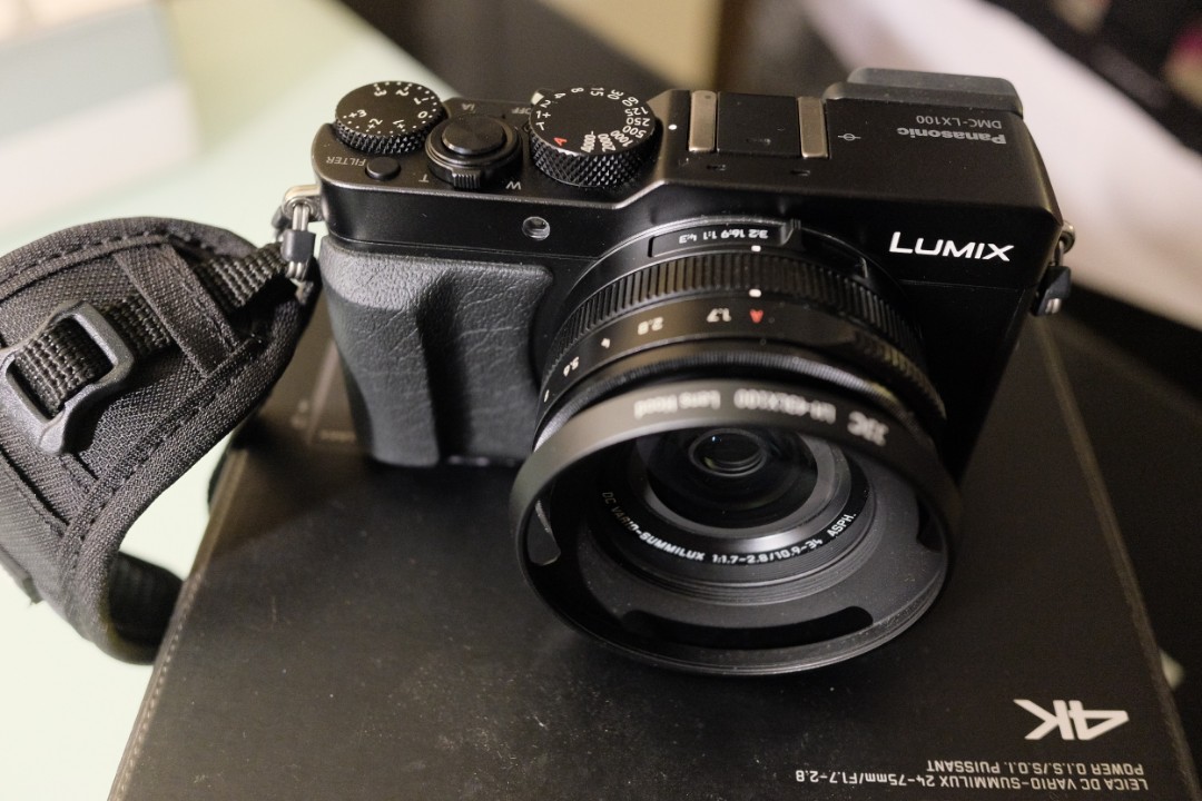 panasonic lx100 lens hood