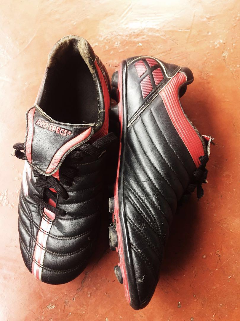 Pro-Specs Football Soccer Shoes Size 