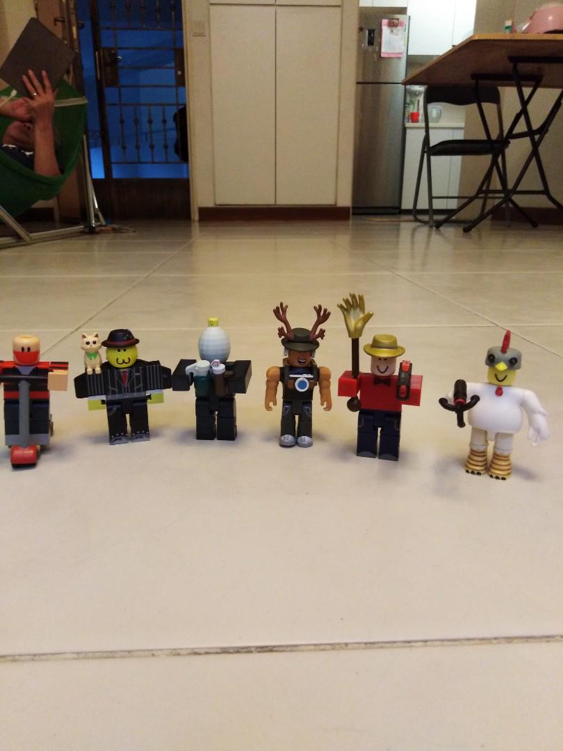 Roblox Figurines Masters Of Roblox Set Toys Games Bricks