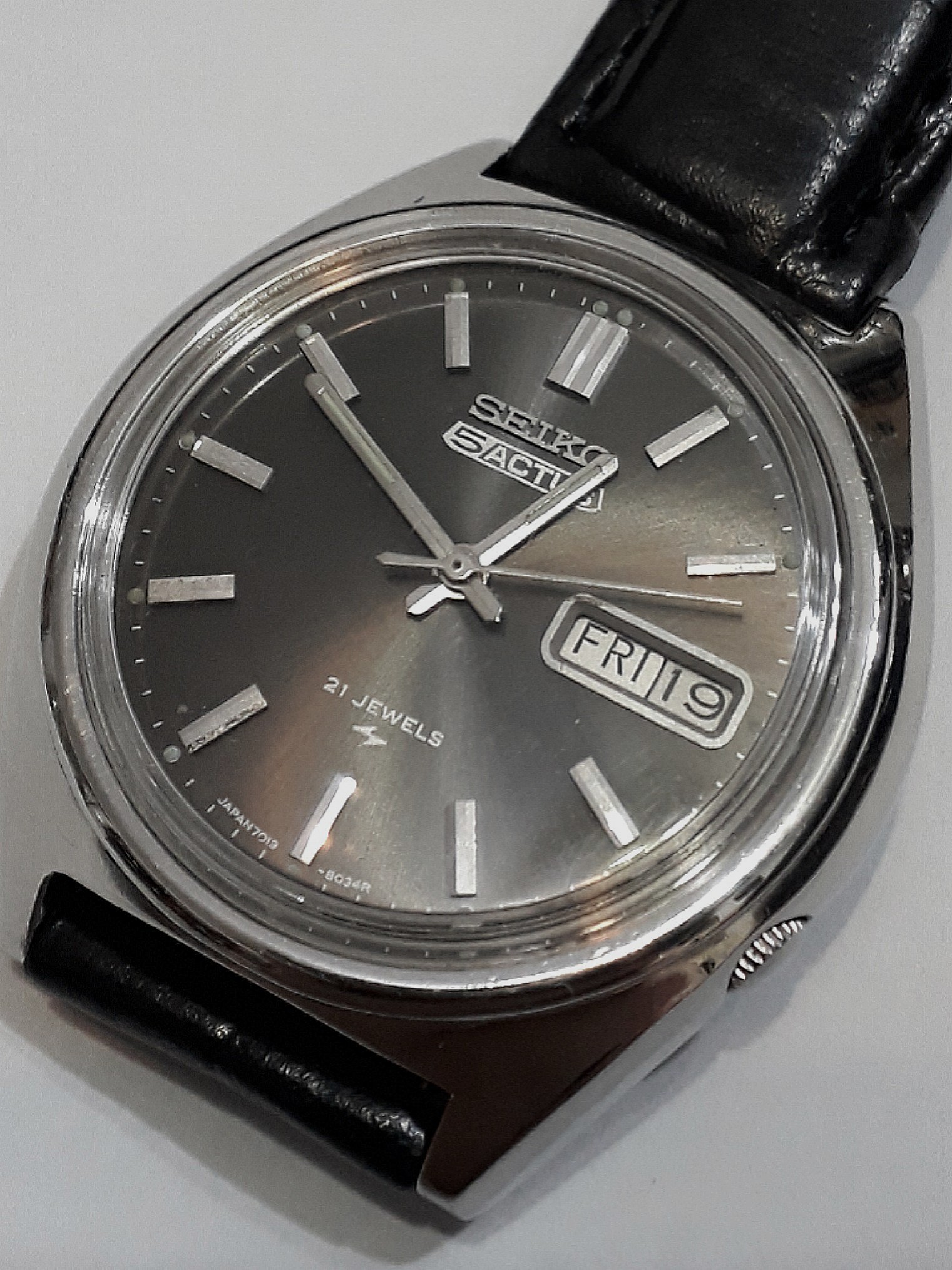 Seiko 5 Actus Automatic Watch Bezel 37mm 21 Jewels Vintage Collectibles Vintage Watches Jewelry On Carousell