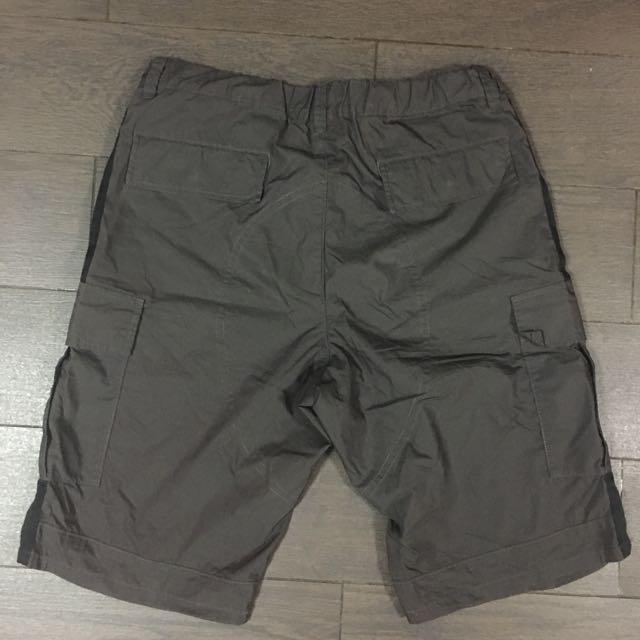 cargo shorts uniqlo