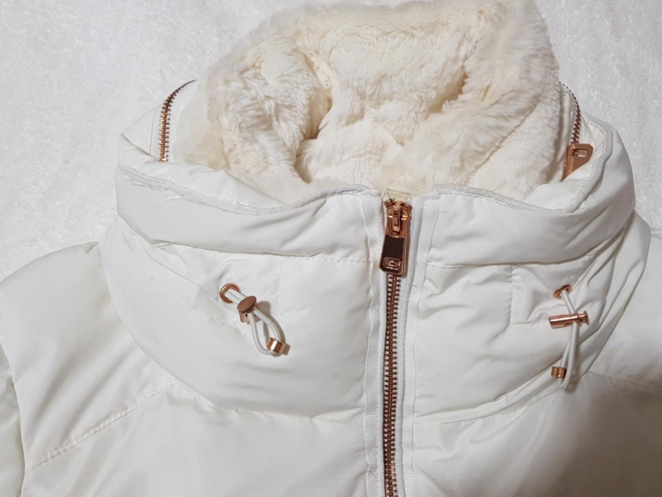 ORIGINAL ZARA Winter Jacket in White, Women's Fashion, Coats, Jackets