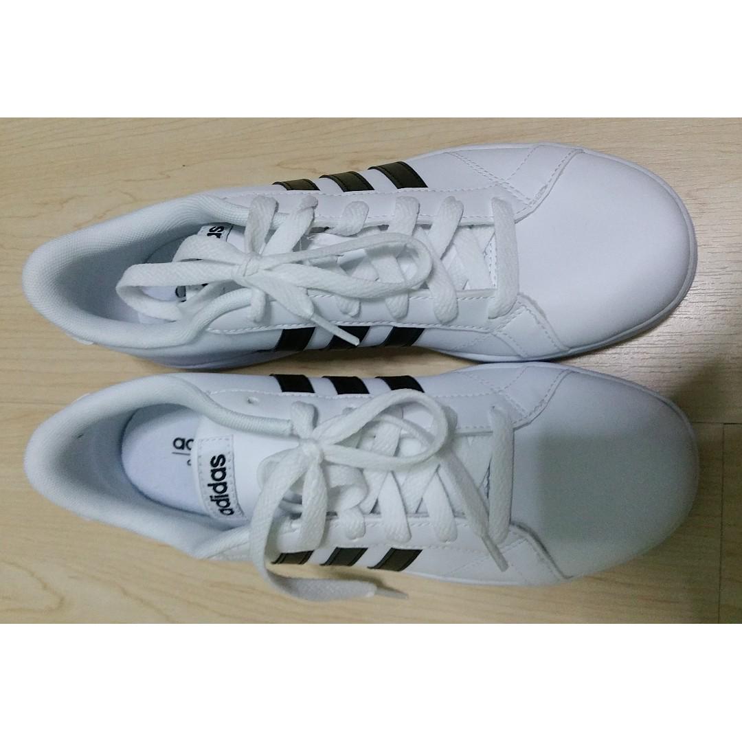 Adidas neo baseline k top