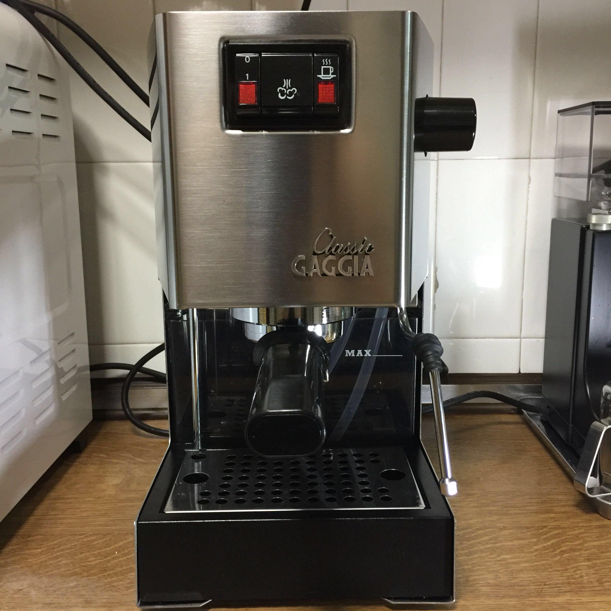 Gaggia Classic Espresso Machine, TV & Home Appliances, Kitchen
