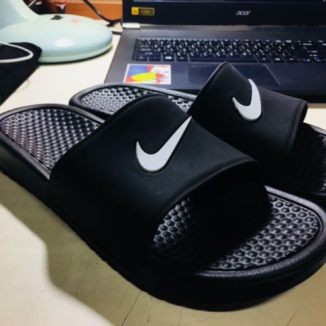 Nike benassi shower slide clearance