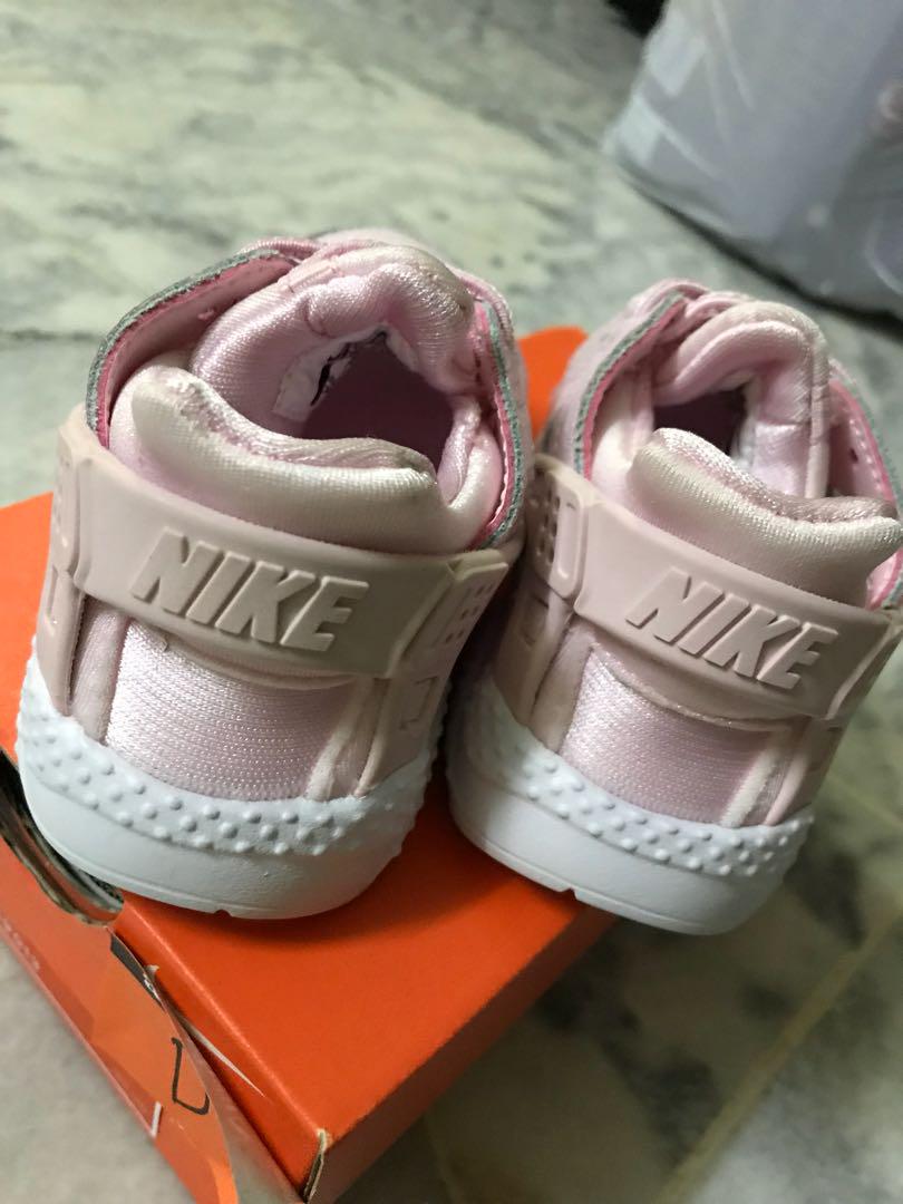 Nike huarache sales baby girl