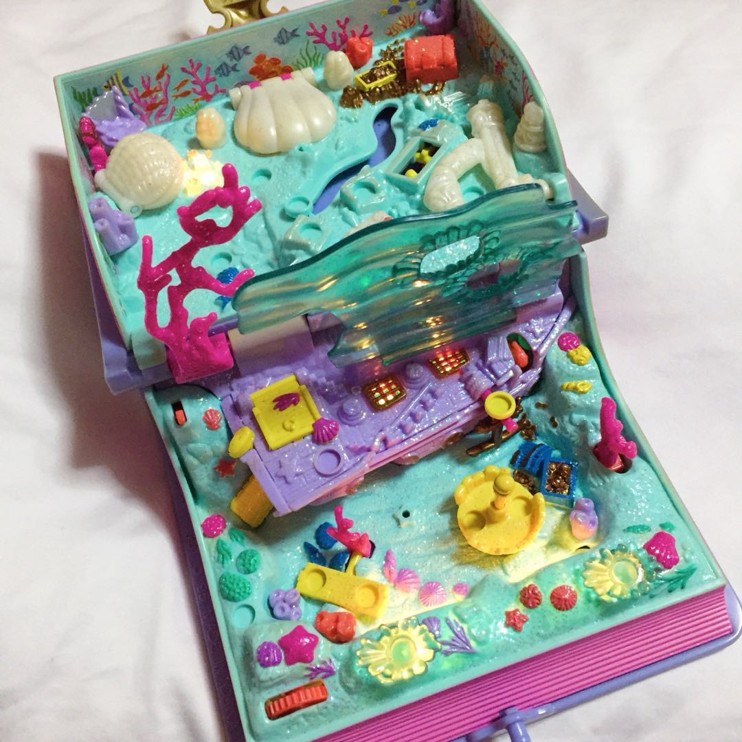 Polly Pocket Sparkling Mermaid Adventure