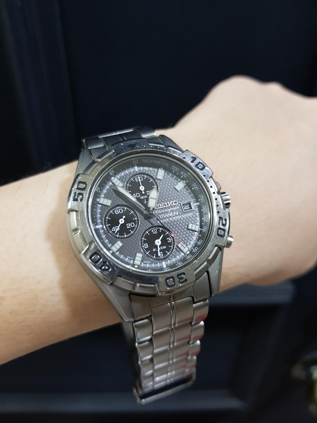 Seiko Titanium Chronograph Watch, Men's Fashion, Watches & Accessories,  Watches on Carousell