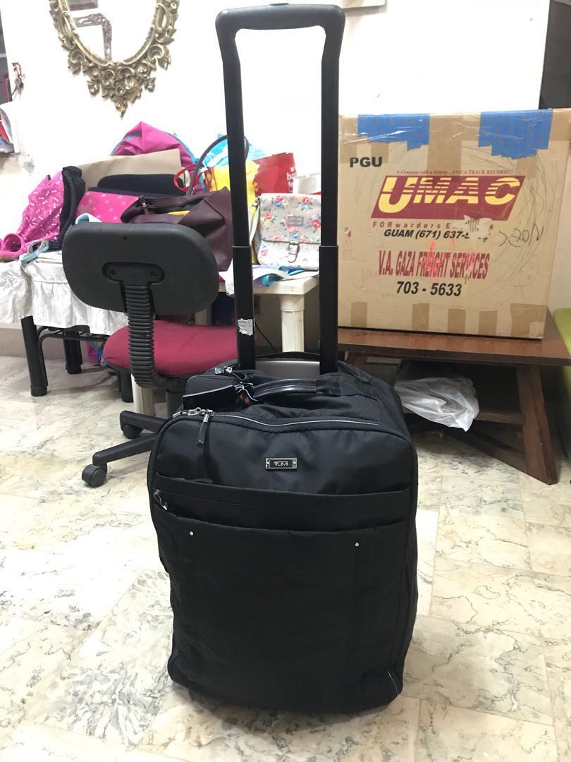 tumi hand carry luggage