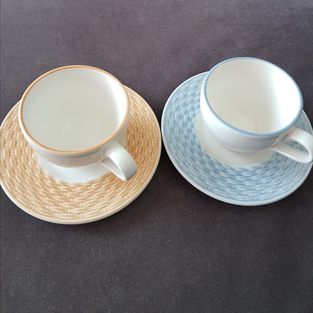 A Pair Of Italian Made Espresso Cups Complete With Saucers Home Photo